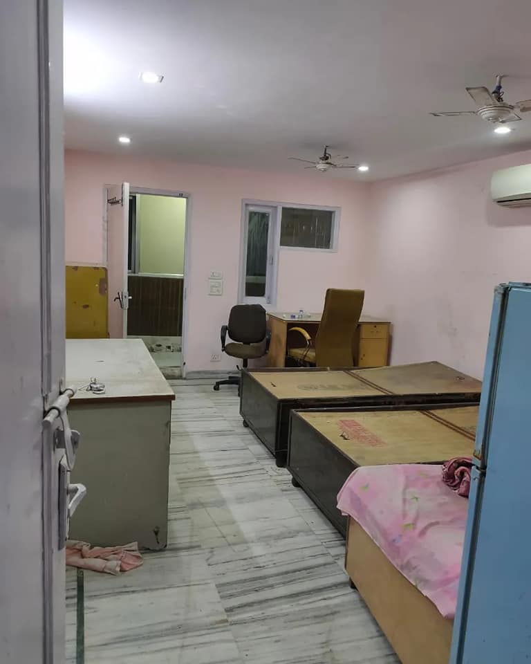 bb 1 Beds Hall Kitchen fully furnished for Rent in Delhi