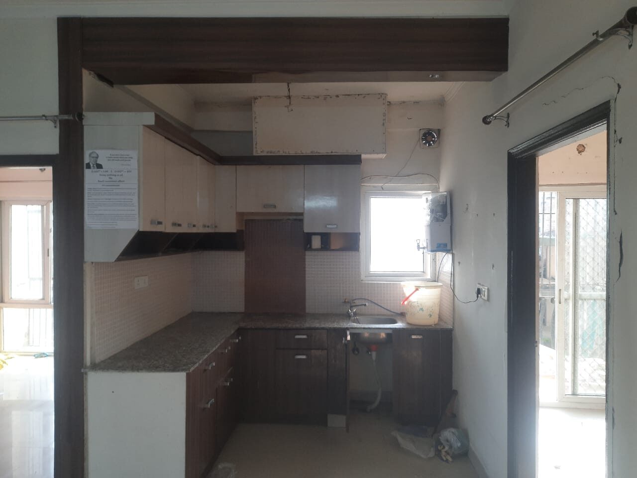 bs3 2 Beds Hall Kitchen for rent in Noida, UP