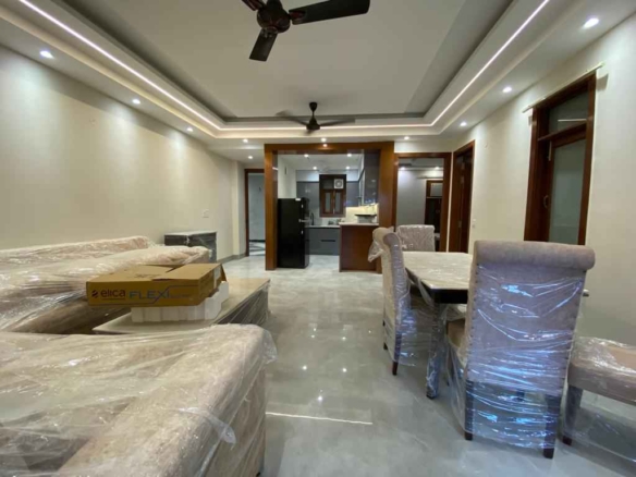 Luxurious 3 Beds 3 Baths – Apartment