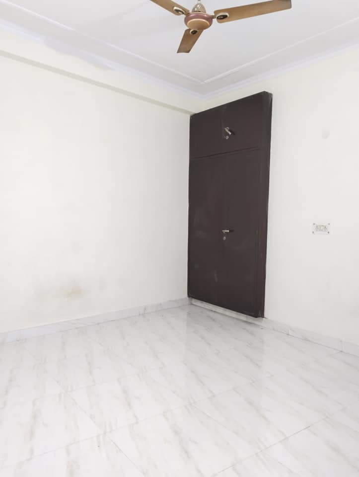 1BED 1 BATH FLAT FOR RENT IN SAKET AREA, DELHI