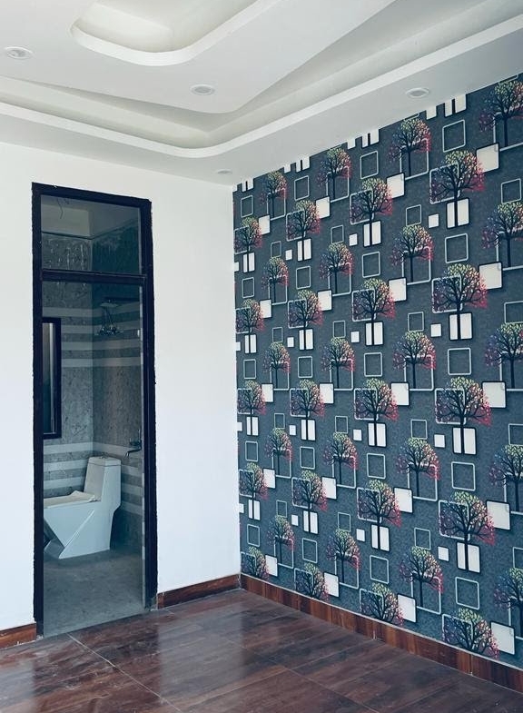 3 Beds 2 Baths flat for Sale in Surajpur, UP