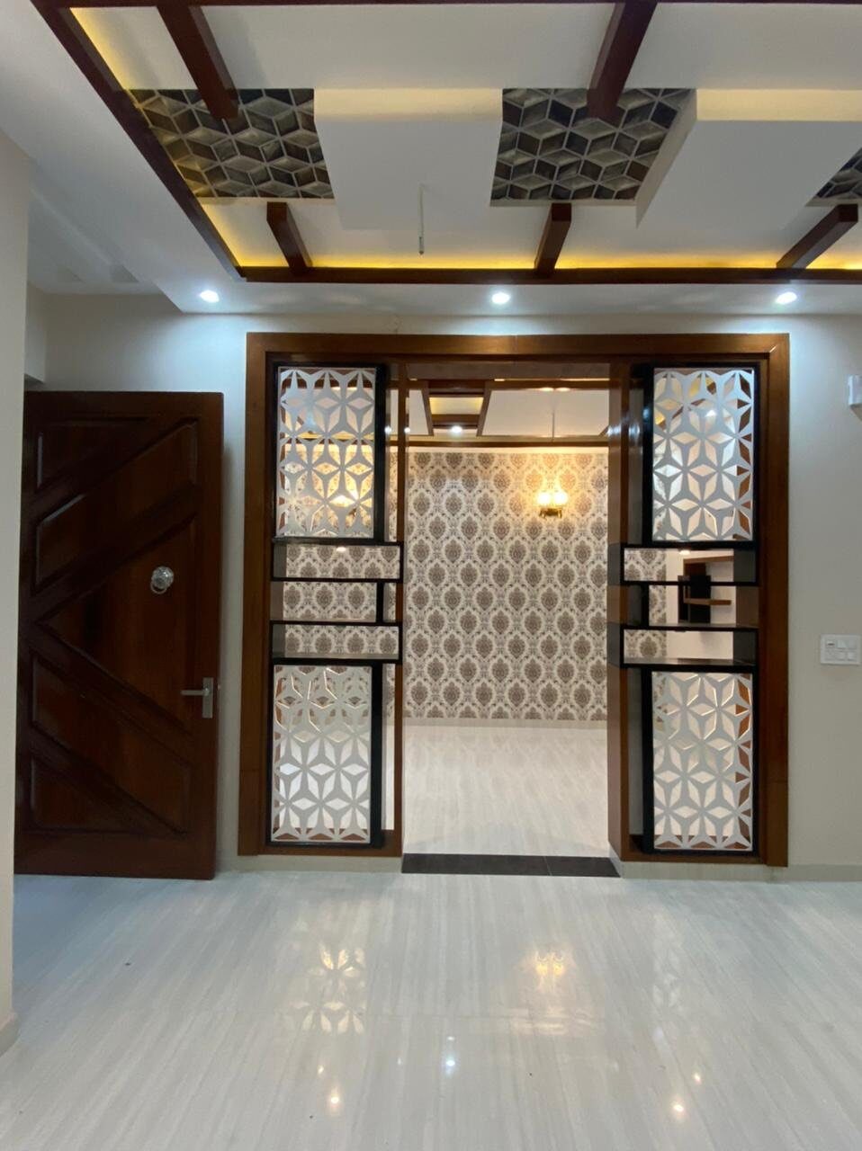 h5 3 beds 3 baths Flat for Sale in Mohali, Punjab