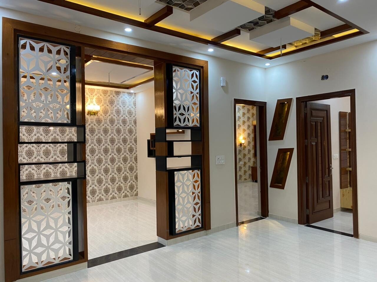h6 3 beds 3 baths Flat for Sale in Mohali, Punjab