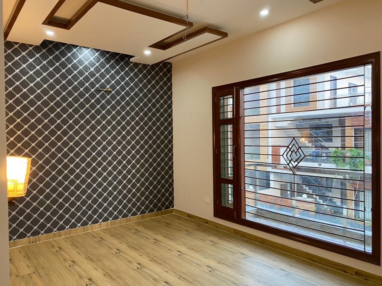 h7 3 beds 3 baths Flat for Sale in Mohali, Punjab