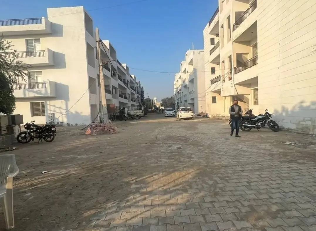 𝗠𝗼𝘀𝘁 𝗔𝗳𝗳𝗼𝗿𝗱𝗮𝗯𝗹𝗲 2beds 2 baths Biggest Apartment for Sale in Kharar, Punjab