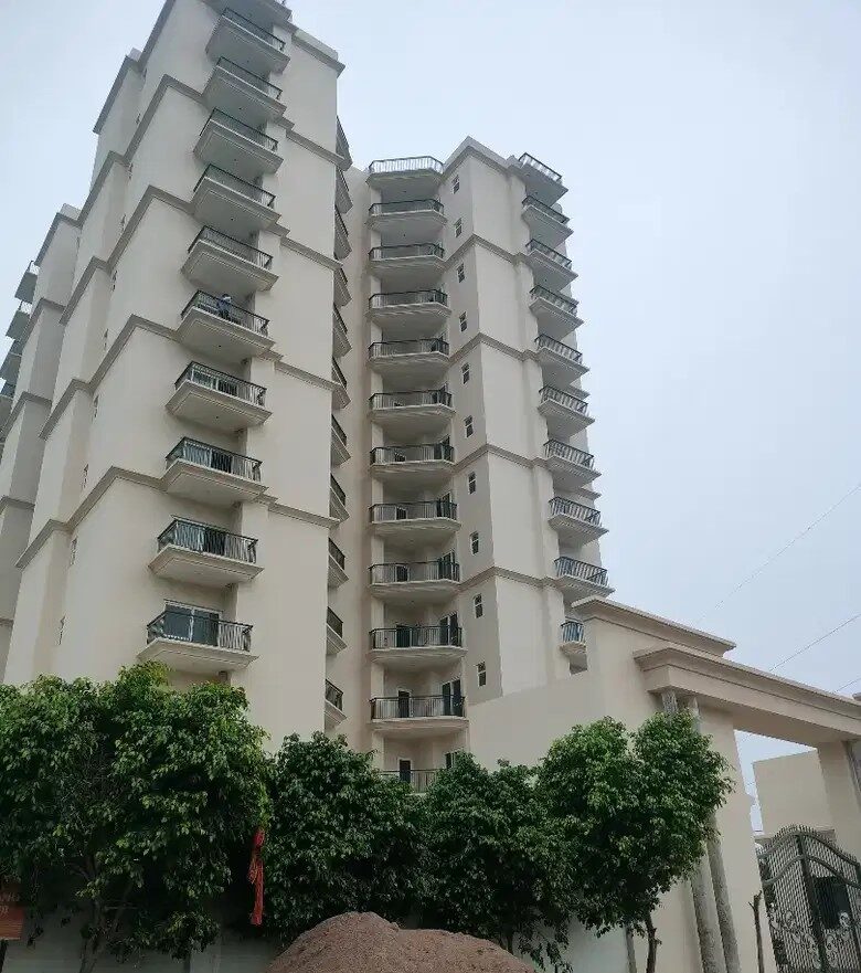 image 1 Bds – 1 Ba – 610 ft2 1 BHK flat