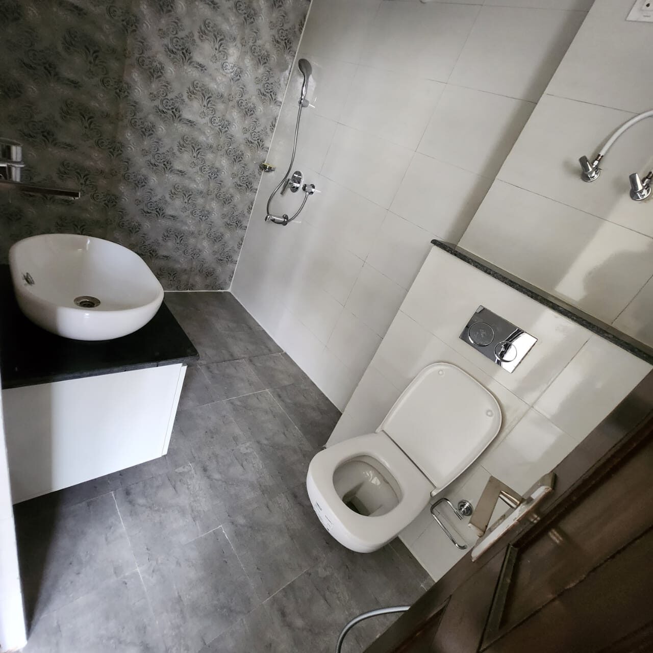 j5 2bhk ,3bhk, 3+1 & penthouse available for Sale in Mohali, Punjab