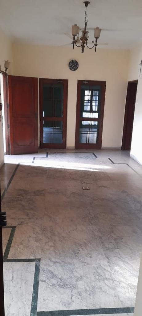 3 Storey- 11 Beds 11 Baths newly Renovated house for Sale in Noida