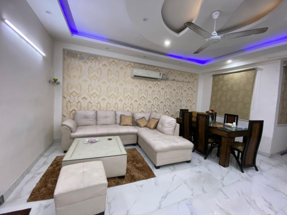 4 beds 4 baths fully furnished apartment for sale in Delhi