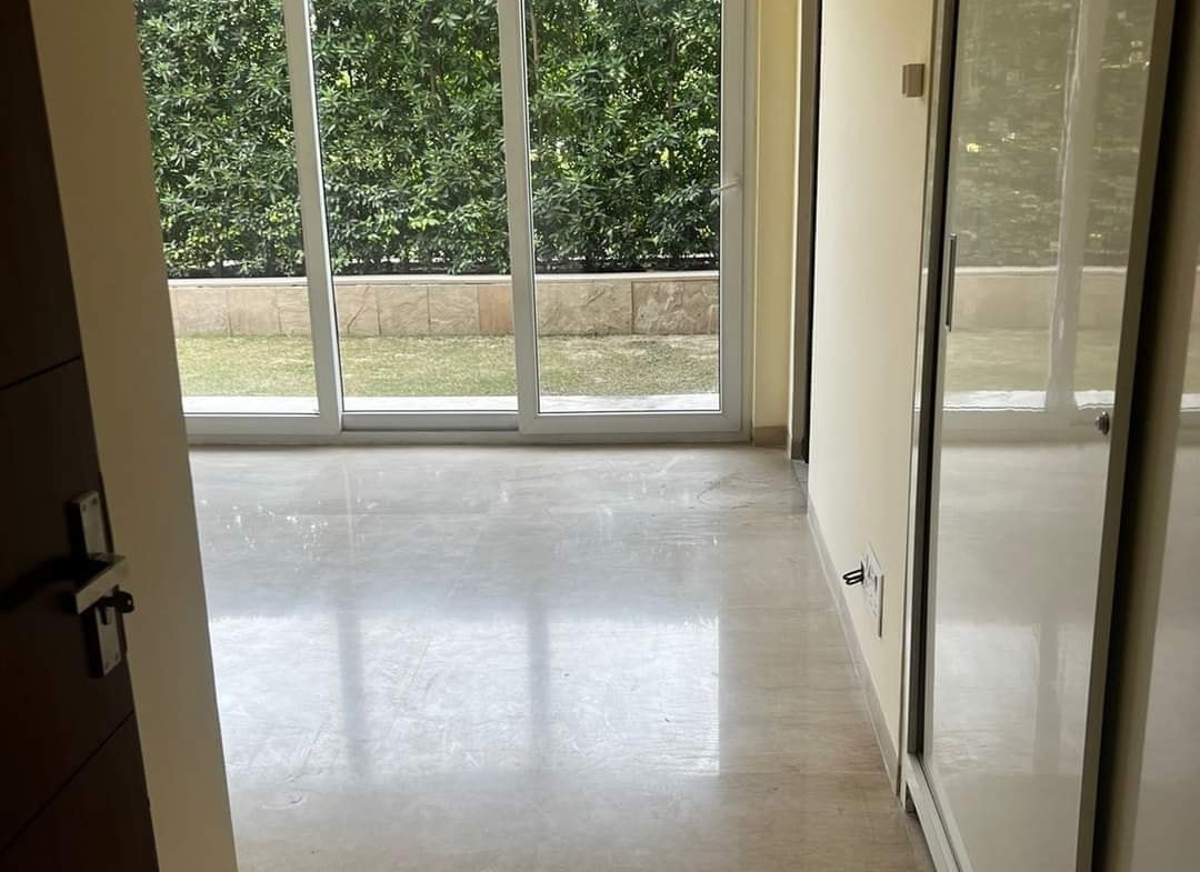 Beautiful 6 Beds Villa for Sale in Faridabad