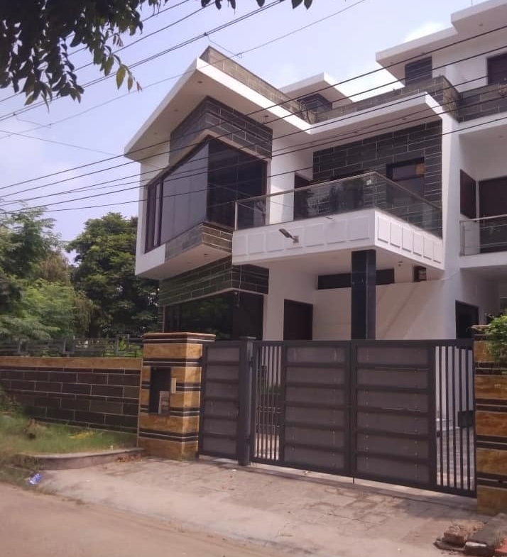 7 Beds with attached baths for resale in Mohali, Punjab