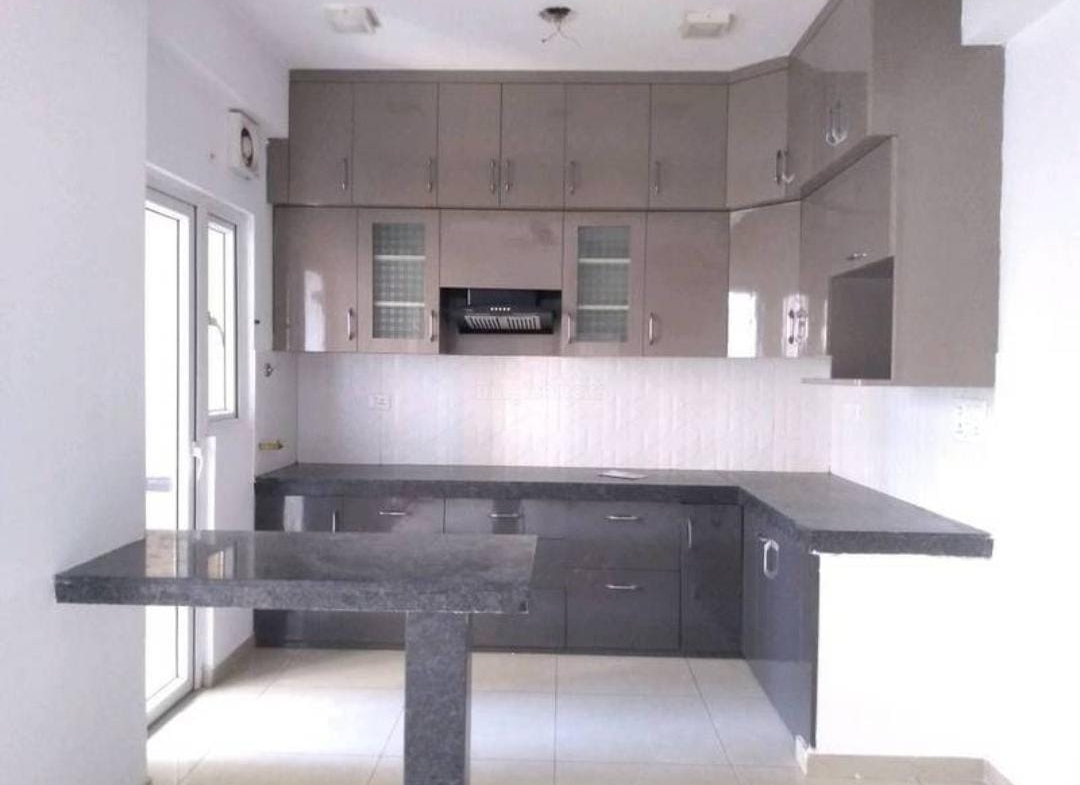3 Beds 3 Baths + servant flat for Sale in Noida, UP