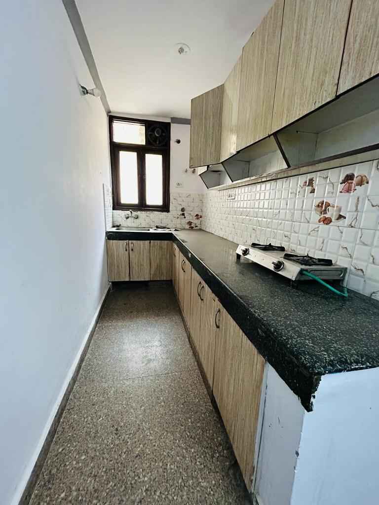 Fully furnished 1 Bed 1 Bath – Apartment for Rent in Saket, Delhi