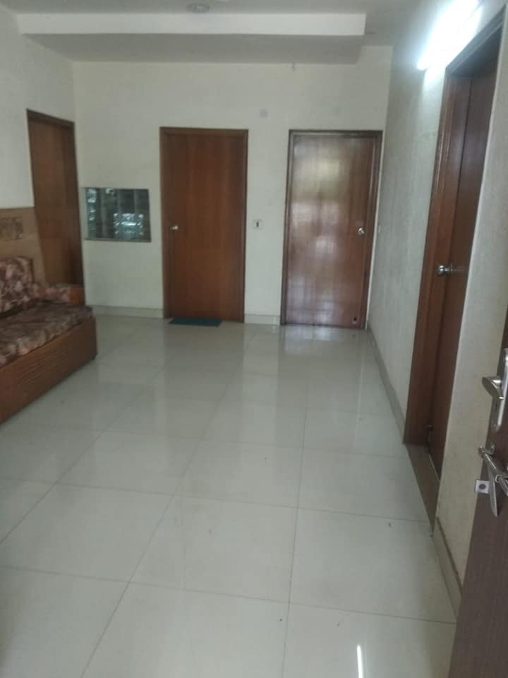 o ONLY FOR GIRLS 1Bed 1Bath flat Fully Furnished in Saket, Delhi