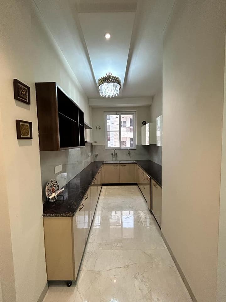 pk2 3 Beds 3 Baths Flat for Sale near Mohali