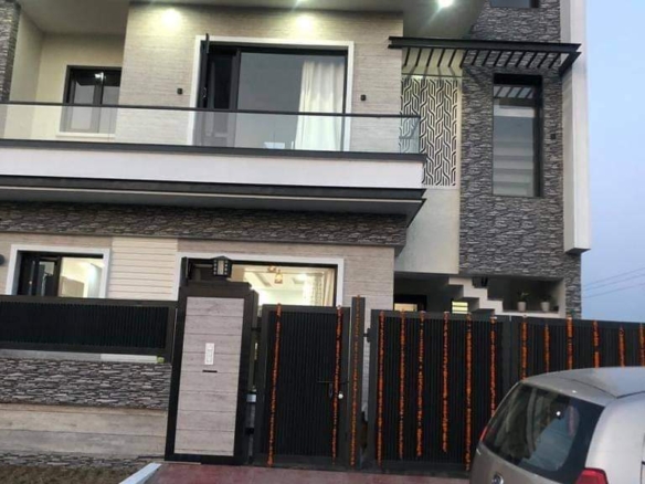 Ready to Move 3 beds 3 baths House for Sale in Sector 70, Mohali, Punjab