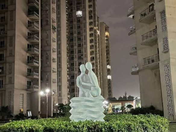 Semi furnished 3 Beds 3 Baths flat for Sale in Noida extn. UP