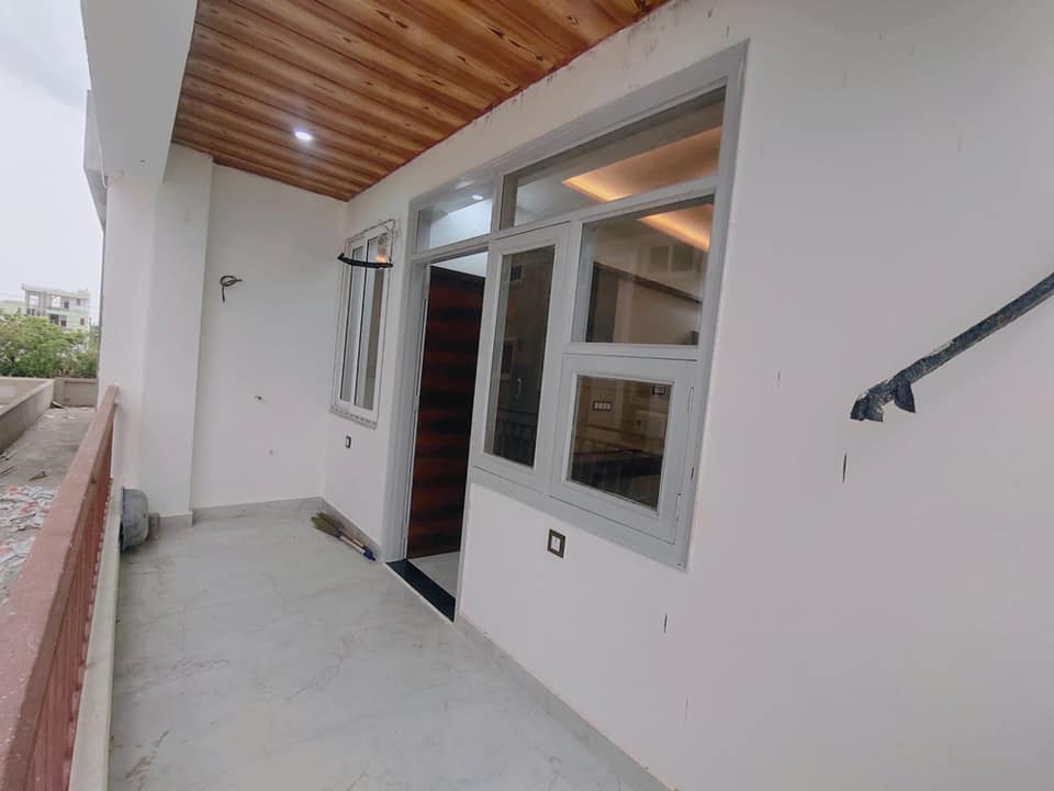 3 Beds 3 Baths luxurious flat for Sale in Jaipur, Rajasthan