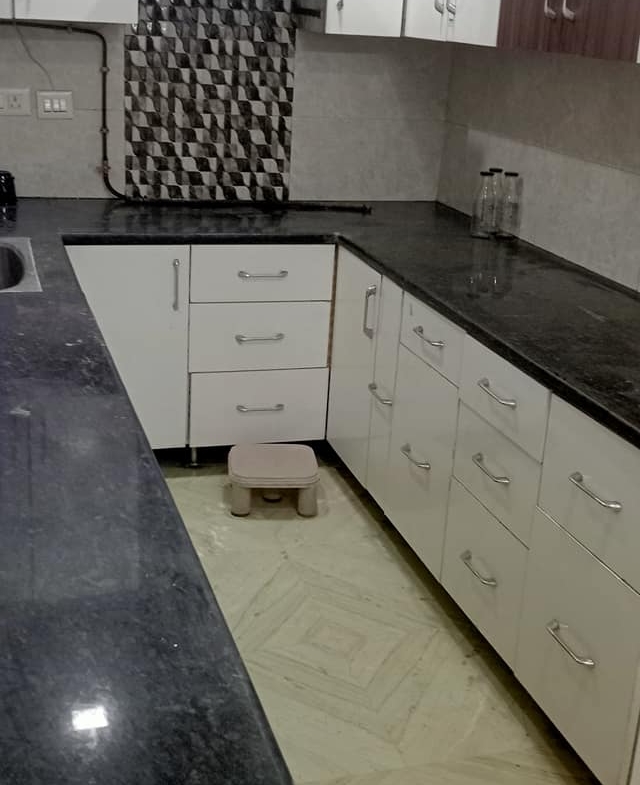 2 beds flat for rent in Kalka ji, Delhi