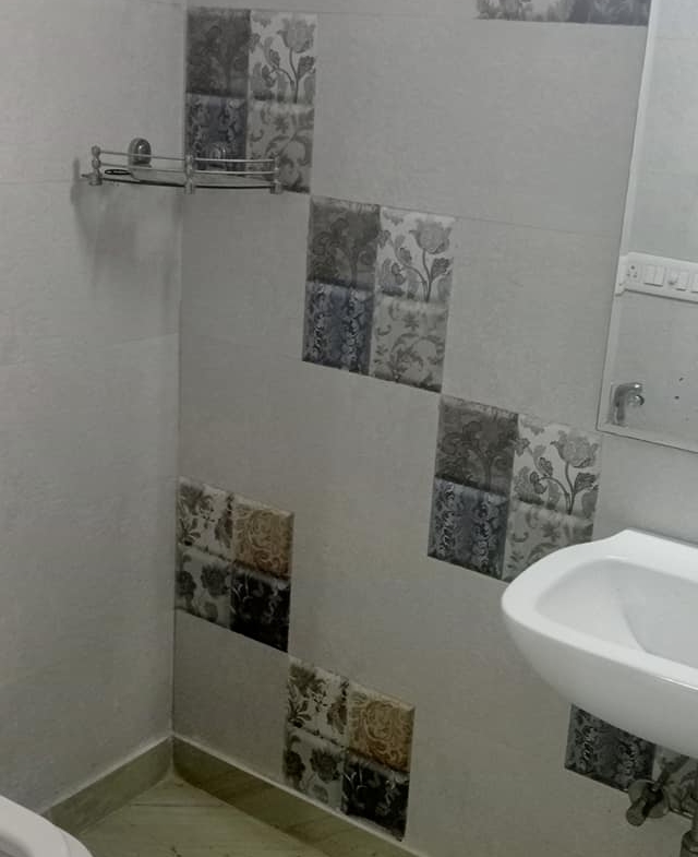 2 beds flat for rent in Kalka ji, Delhi