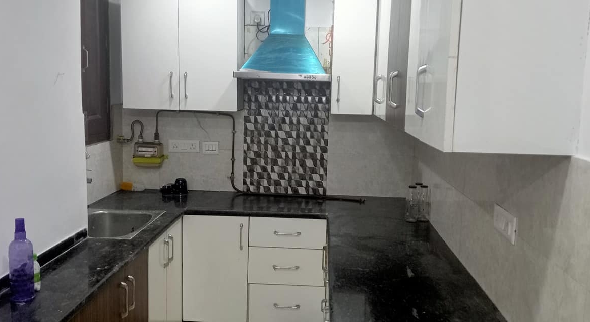 2 beds flat for rent in Kalka ji, Delhi