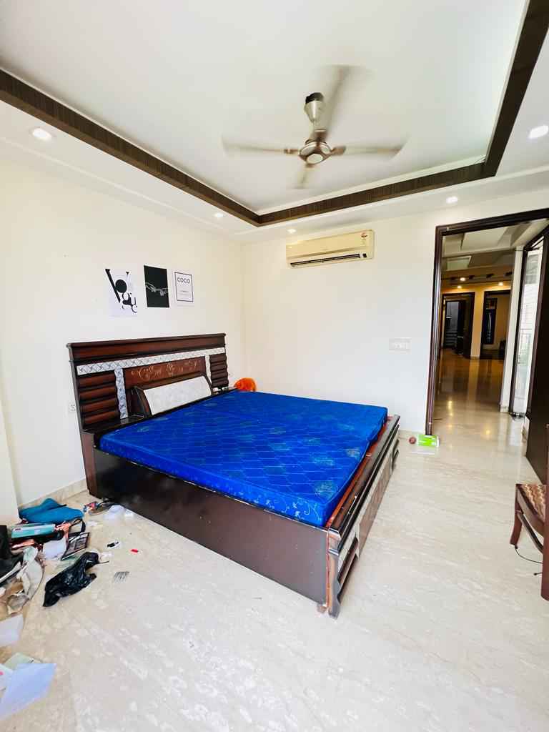 sa8 Beautiful Fully furnished 3 Beds 3 Baths – Apartment for Rent in Delhi