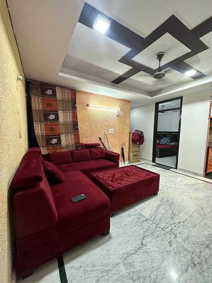 2BEDS FURNISHED FLAT FOR RENT IN SAKET AREA