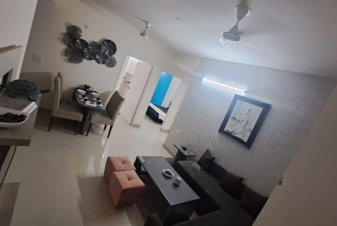 3 Beds 3 Baths Flat for Sale in Gr. Faridabad, Delhi NCR