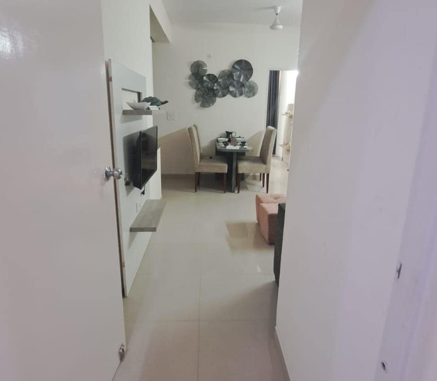 3 Beds 3 Baths Flat for Sale in Gr. Faridabad, Delhi NCR