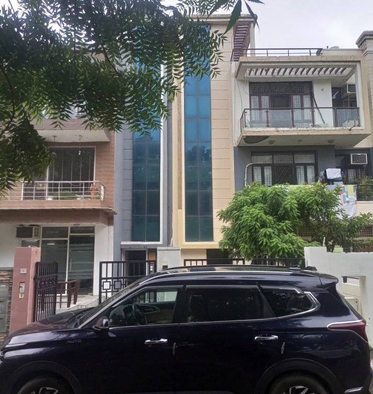 3 Beds 3 Baths flat for Sale in Gurugram