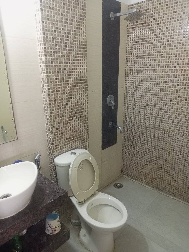 vm7 3 Beds 3 Baths flat for Sale in Gurugram
