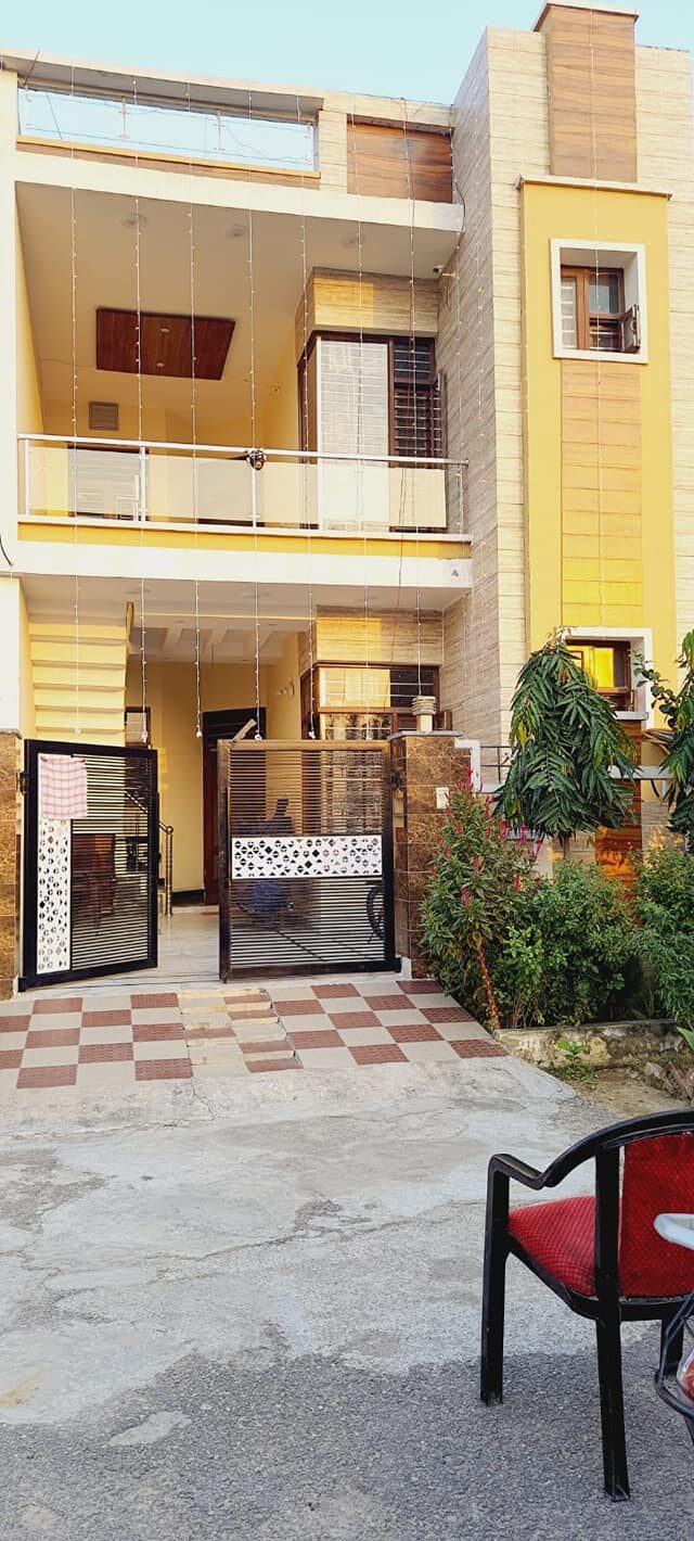 x 3 Beds 3 Baths villa for Sale in Chandigarh, Punjab