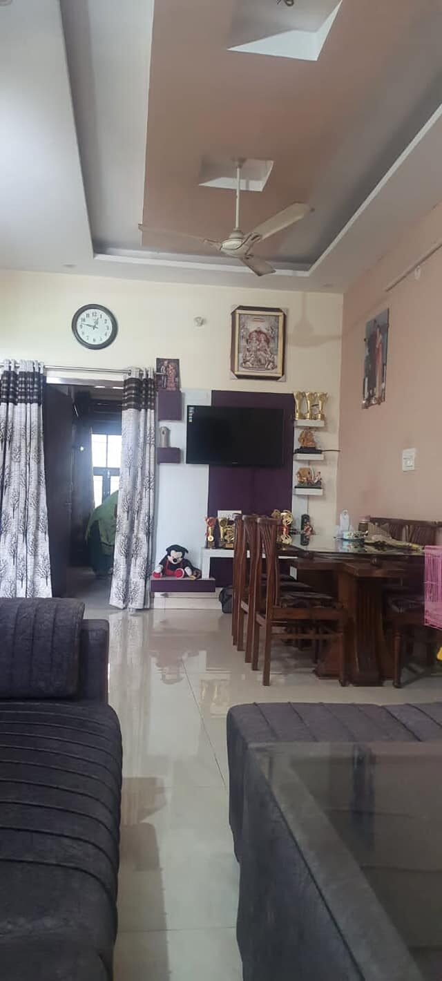 x8 3 Beds 3 Baths villa for Sale in Chandigarh, Punjab