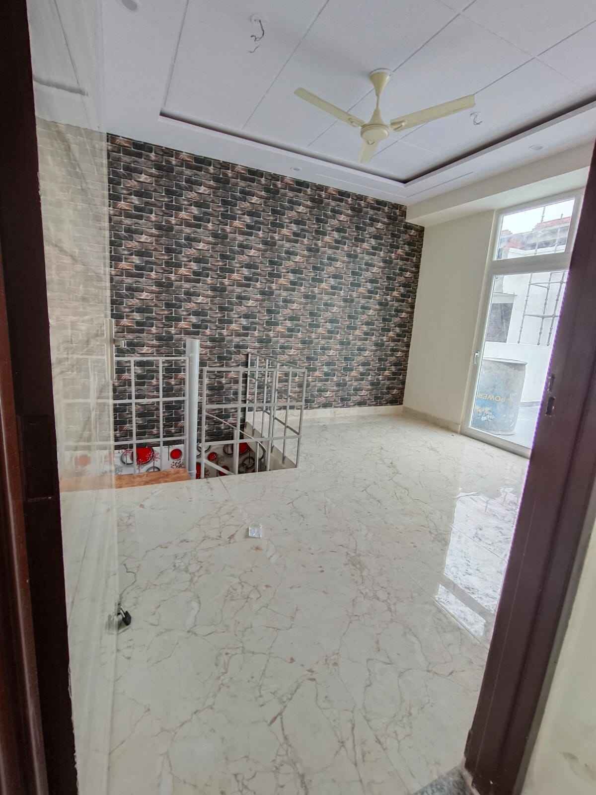 3 Beds 3 Baths – Apartment for Sale in Noida