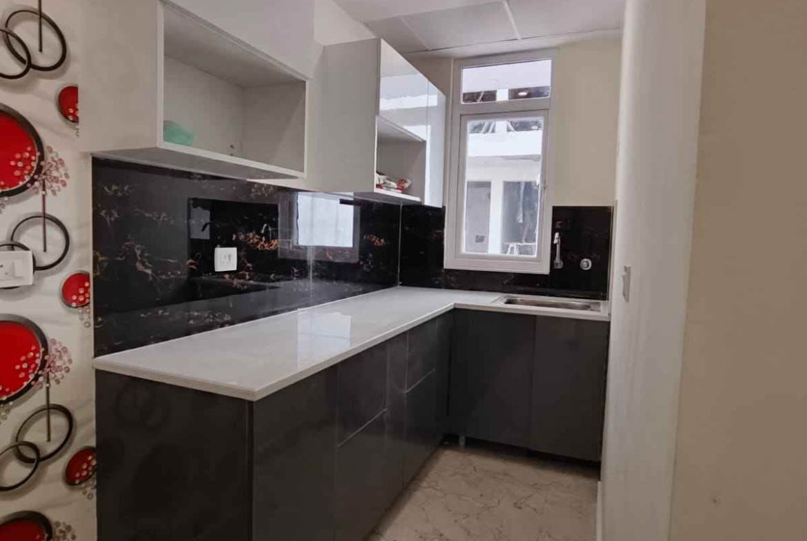 3 Beds 3 Baths – Apartment for Sale in Noida
