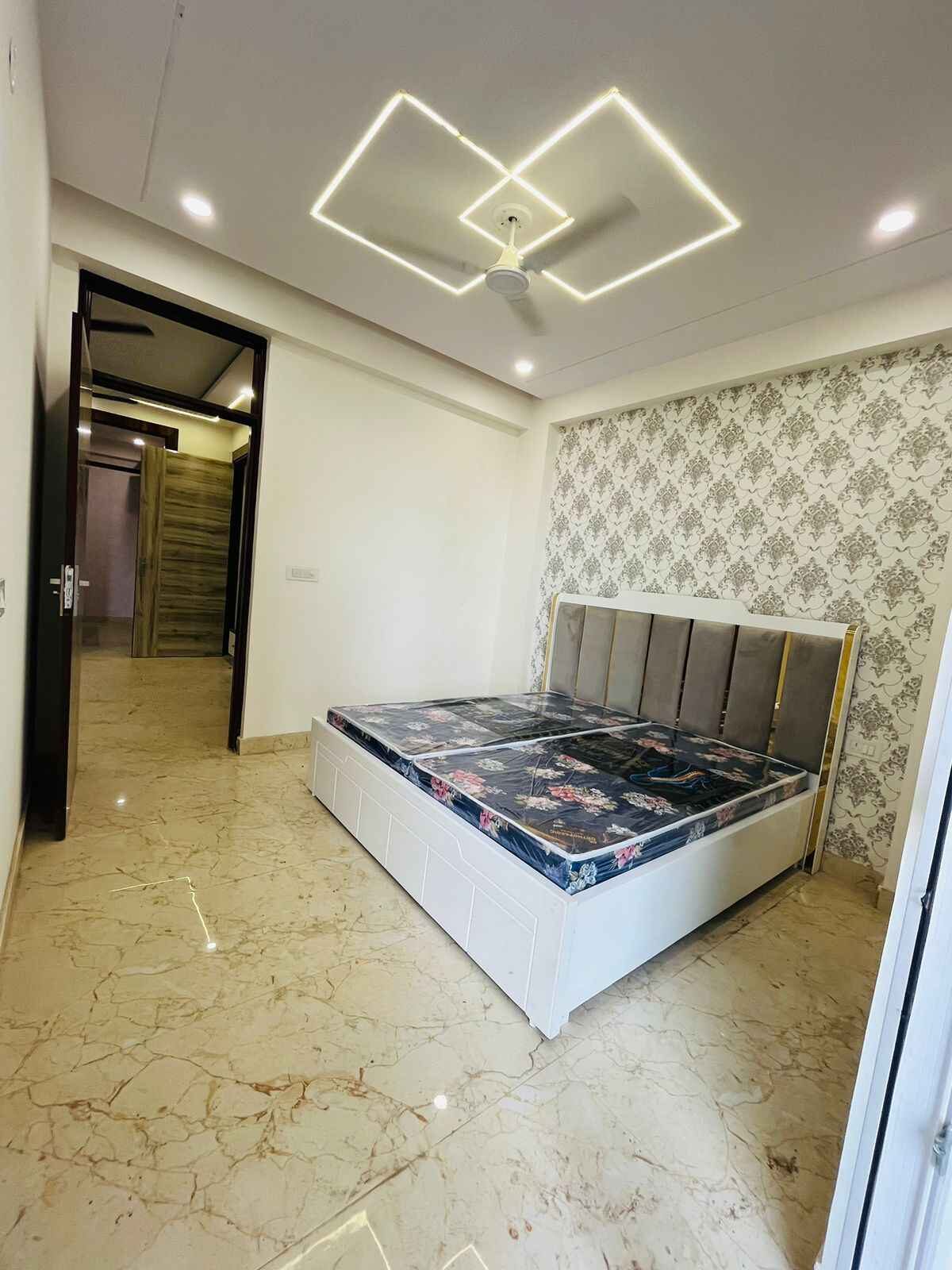 3 Beds 3 Baths – Apartment for Sale in Noida