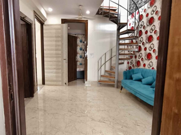 3 Beds 3 Baths – Apartment for Sale in Noida