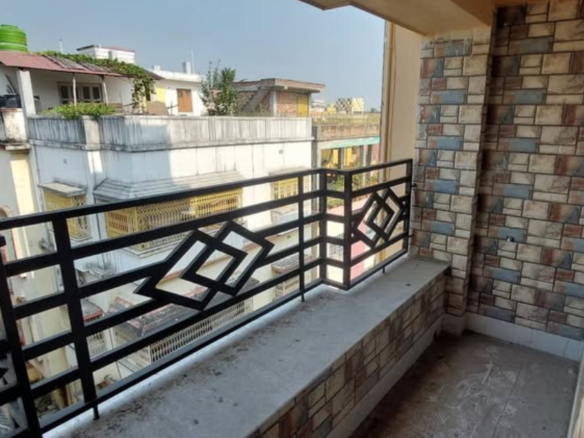 2 Beds and 2 Baths Flat for Sale in Kolkata