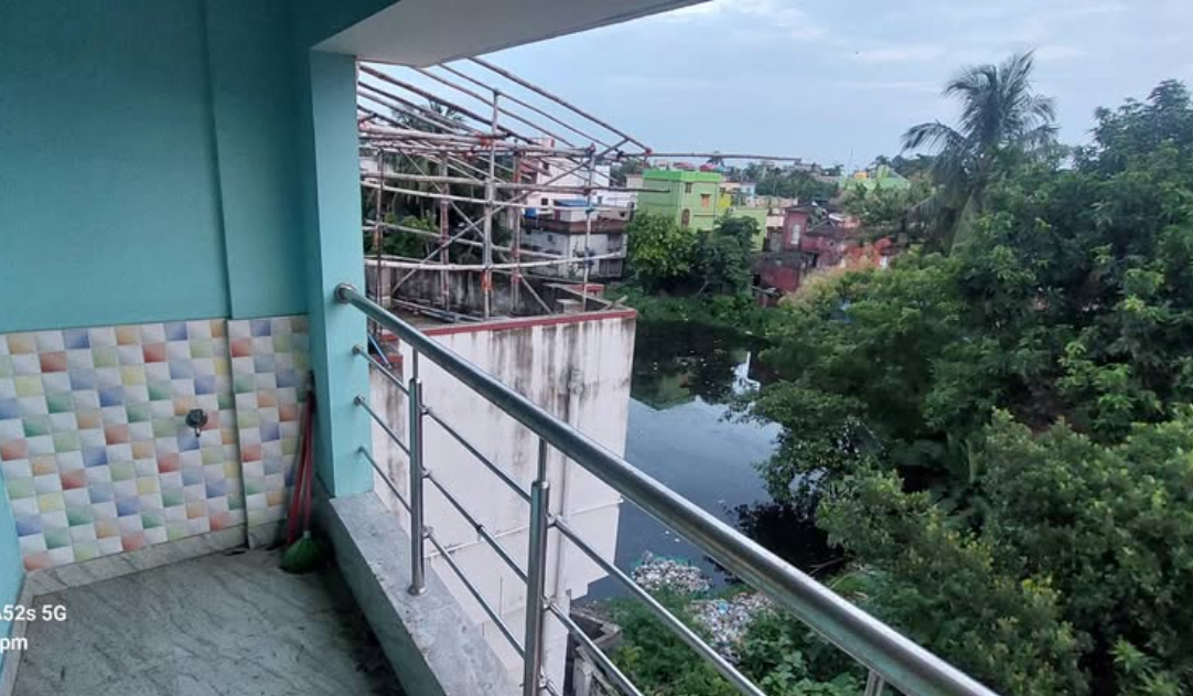 2 Beds and 2 Baths Flat for Rent in Kolkata