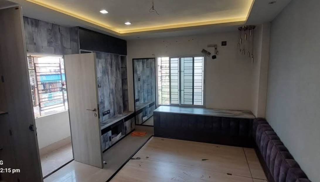 2 Beds and 2 Baths Flat for Sale in Kolkata