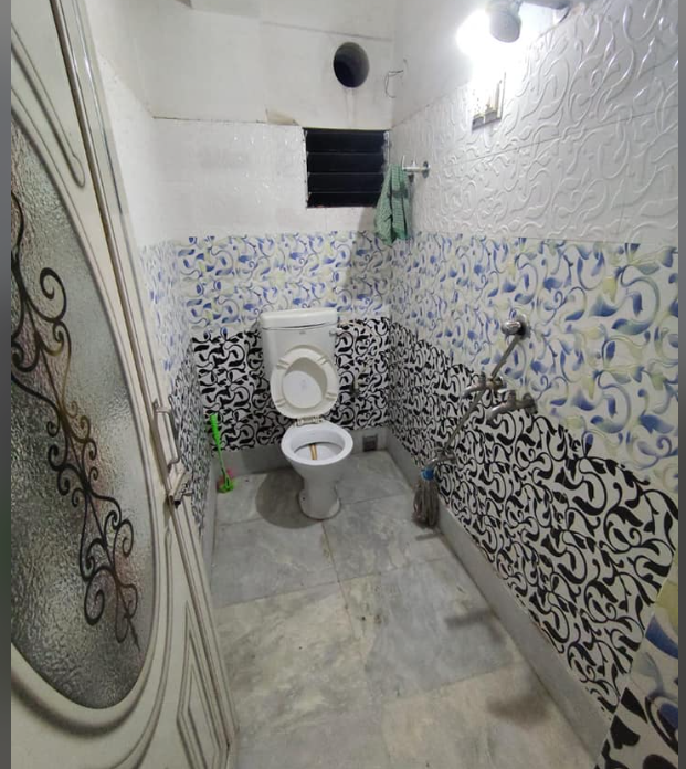 2 Beds and 2 Baths Flat for Sale in Kolkata