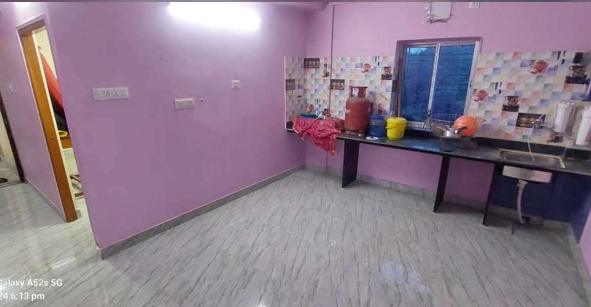 2 Beds and 2 Baths Flat for Rent in Kolkata