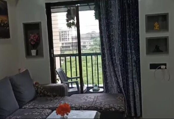 2 Beds and 2 Baths for Sale in Mumbai.