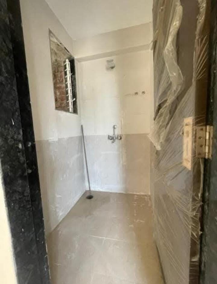 1 Bed and 1 Bath for Sale in Navi Mumbai.