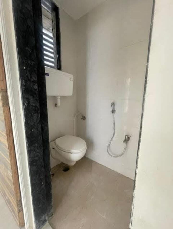 1 Bed and 1 Bath for Sale in Navi Mumbai.