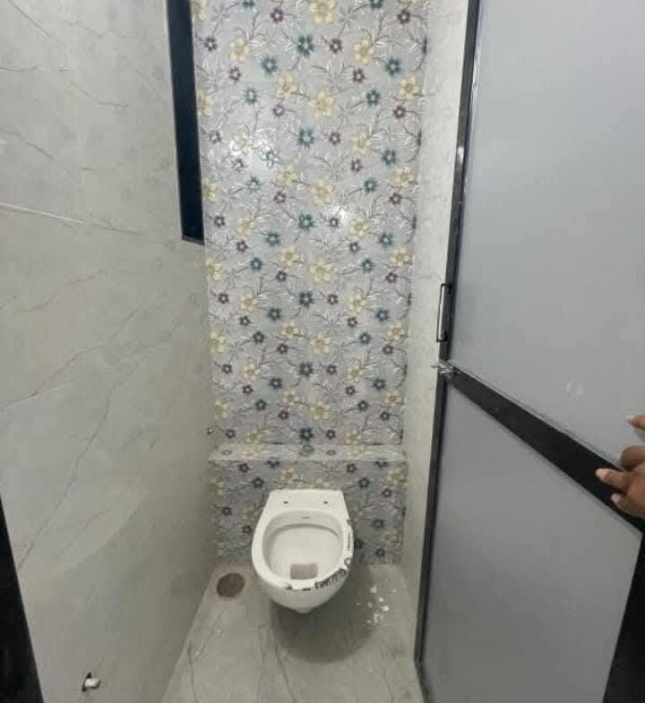 1 Bed and 1 Bath for Sale in Navi Mumbai.