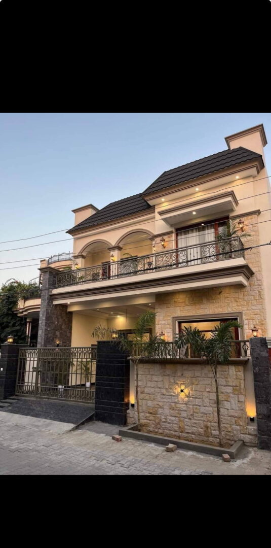 4 Beds 4 Baths house for sale in Indore