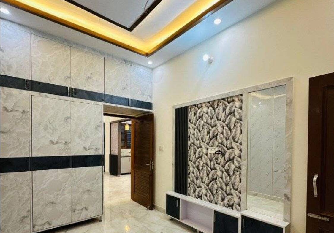 3 Beds 3 Baths flat for sale in Chandigarh