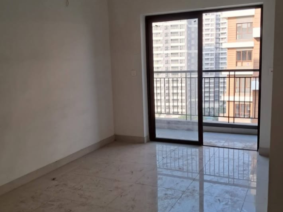 3 Beds and 3 Baths Flat for Sale in Kolkata