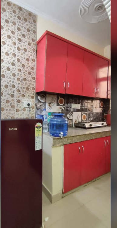 1 Bed and 1 Bath Flat for Rent in New Delhi